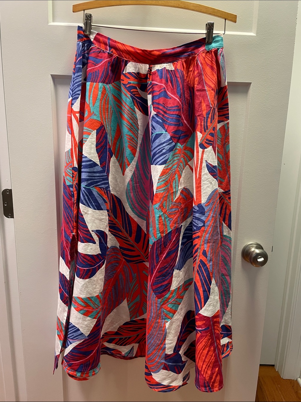 Magaschoni Linen Skirt Palm Print with Side Vents Size M